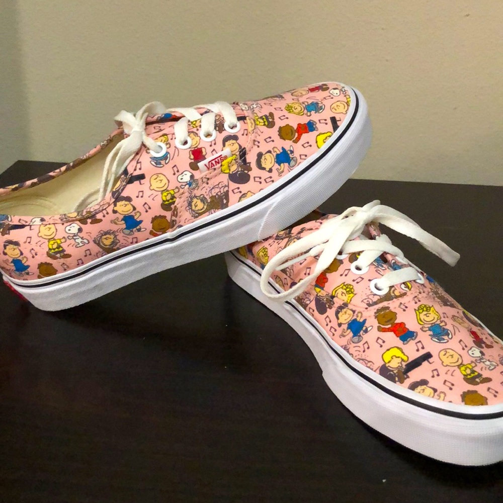 Peanuts Gang Pink Vans